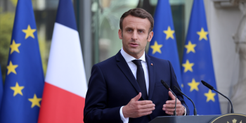 Macron Sinaliza Uso de Armas Nucleares Para Defender a Europa